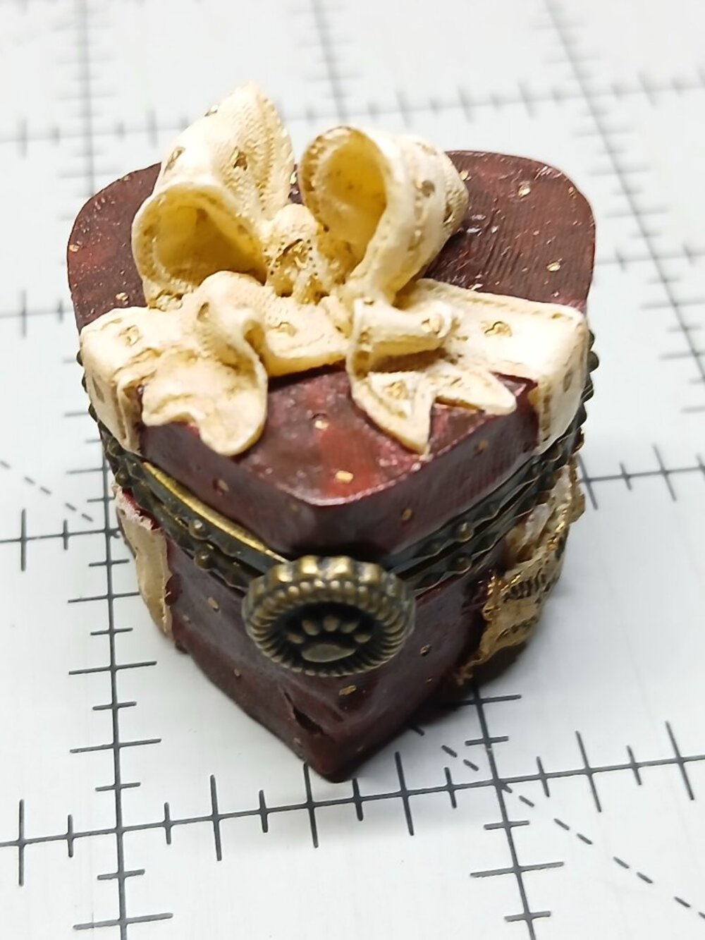 Boyd's Bears and Friends Uncle Beans Treasure Boxes